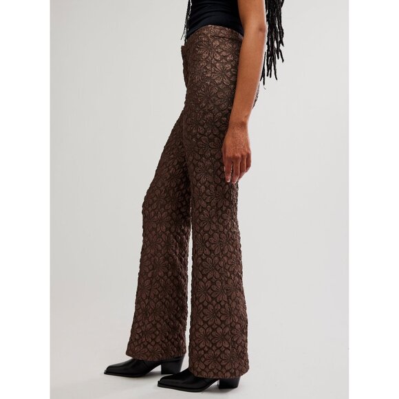 🆕 FREE PEOPLE Runaway Floral Flare Pants / French Chocolate - Picture 6 of 7
